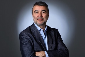 Javier Calvo24