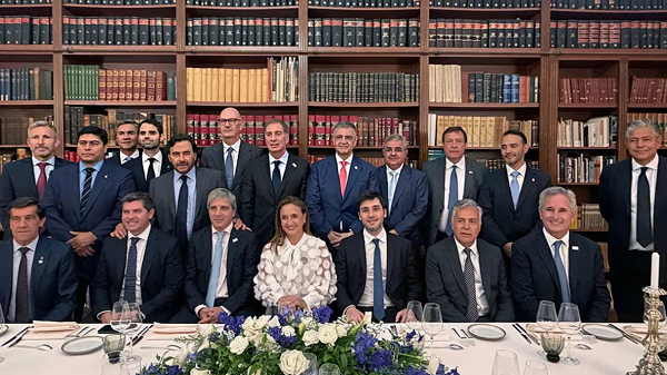 04 gobernadores