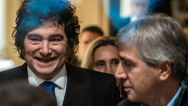 images/Octubre26/12-jm-toto.png